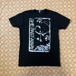 She Past Away tour shirt 2019 Size Small (mens).